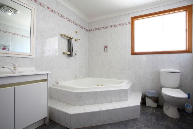 Cost of Bathtub Installation in Lafayette, LA